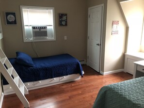 Kids bedroom