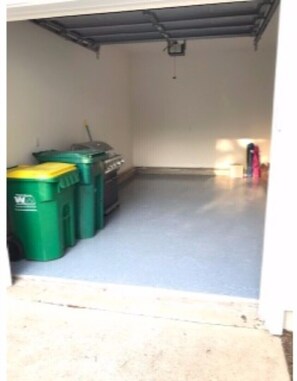 1 car garage