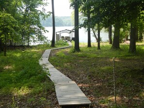 Almost to the dock on McNabb Bay