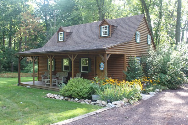 front entrance and driveway 