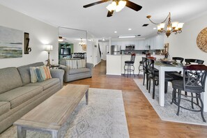 Living Room 1 Part 3