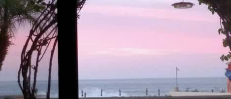 Vue sur la plage ou l’océan