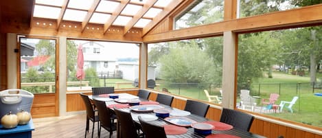 Outdoor dining