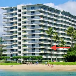 Next to ocean front view just like ocean front .