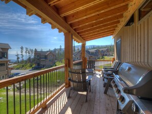 Homestead Chalet 6, Deck, 1