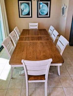 Dining room seats 8.
