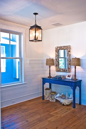 Entry foyer with lots of natural light.