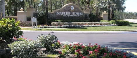 Naples  Heritage  Entrance