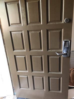 New Front door 2021, KABA lock
