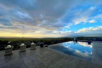 Private Infinity Edge pool with 180 Degree Unobstructed Ocean View!