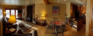 Immaculate large living/dining area