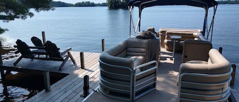 Private Dock and Boatslip
22' San Pan Pontoon for rent , Suzuki 115 hp or 60 hp