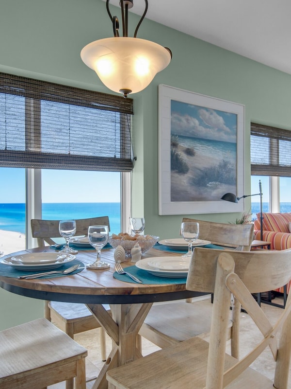 Dining table with Gulf views.