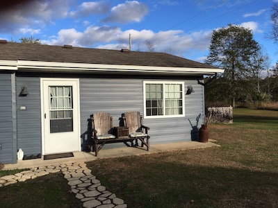 Quaint & Cozy Apartment w/Solar on 12 Gorgeous Acres Just Minutes From Ann Arbor