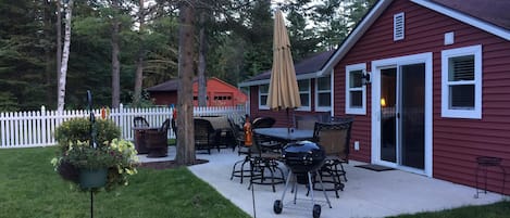 Back of cottage patio area. 