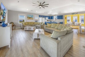 Surf or Sound Realty - 710 - Shore Beats Workin - Great Room -1