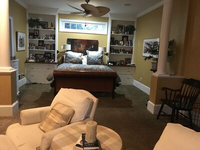 Huge home in the heart of 5 pts perfect for UGA Football, Weddings or Graduation
