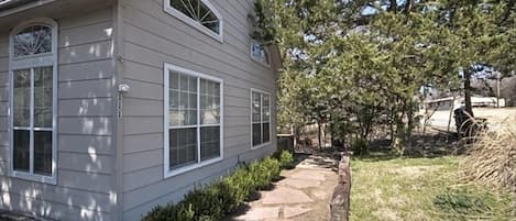 Front view of the home. Built in 2004. Lots of parking for boats and vehicles