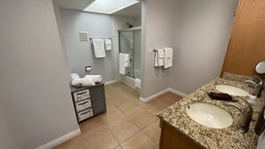 Large master bath with walk-in closet!