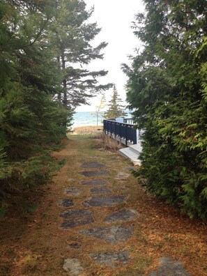 approach from driveway