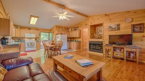 Great Room with kitchen/dining area