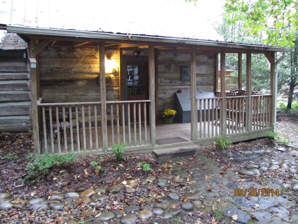 Front Porch, hot tub to the right