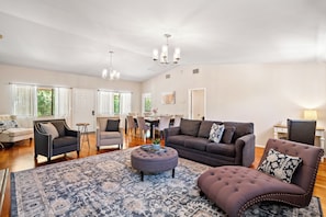 Spacous living area to enjoy and extended vacation in Paso Robles