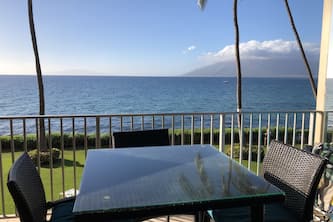 Ocean Front Renovated 2 BR/BA Luxury Condo w/ A/C . 2nd Floor Unobstructed View