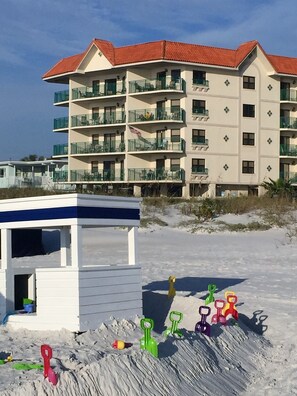 Beach amenities available at Don CeSar Beachhouse Resort next door.