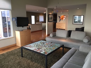 Living Room with view of 2nd floor interior.