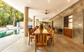 perfect shaded covered out door dining space