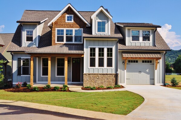 Charming Southern Living 'River Rock' customized floor plan