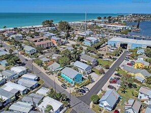 3 blocks to 7 miles of white sand and turquoise water of Gulf of Mexico beaches