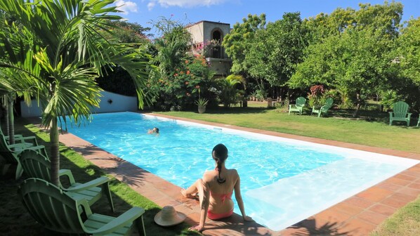 The LARGEST private swimming pool in Granada !