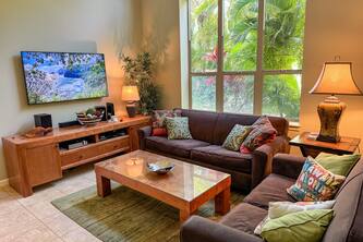 Summer sale! Fairways at Mauna Lani: Deluxe Island Getaway
