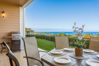 🌴Wonderful town home in a private setting with ocean views🌴