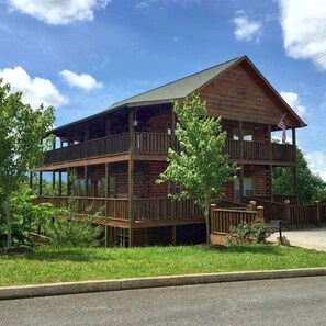 Oakmont Drive, Sevierville