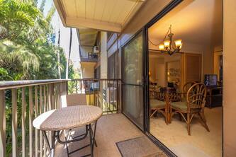 Beachfront HK-B16 - Maui Gardenview Condo in Secluded Resort on Ma'alaea Bay