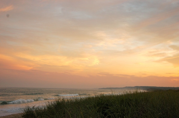 Private beach access with parking 
