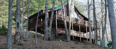 Greyson's River Ridge Retreat