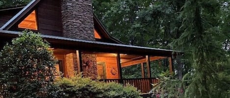 Cabin from the driveway
