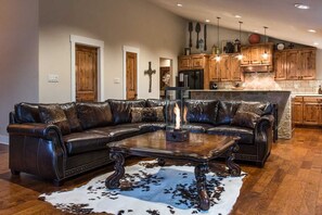 You'll have 2,000 square feet of space in which to relax! The living area and bedrooms are all outfitted with satellite TV and Wifi, as well.