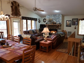 Living Room with gas fire place, porch with mountain view and BBQ grill