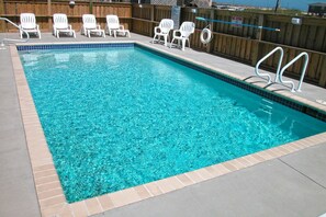 Surf-or-Sound-Realty-Waters-View-317-Pool