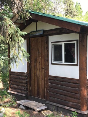 Private Cabin