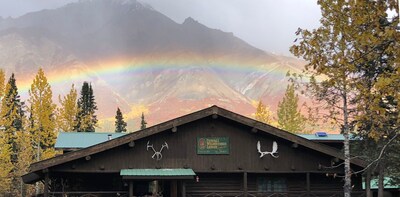 Wood River Lodge - Moose Cabin - FLY IN ONLY!