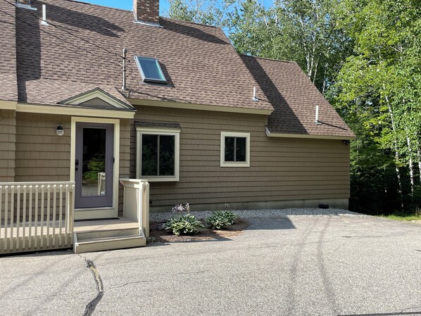 Front of the house as seen from the parking area.