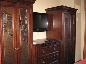 Bedroom storage with flat screen TV/DVD