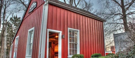 The Red Barn Guest House