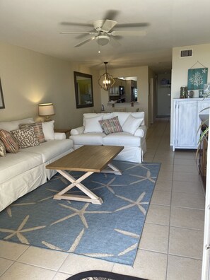 Living room, dining room and kitchen